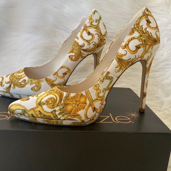 Erilyn Pointed Toe Pump Miami Print White - Picture 3 of 5